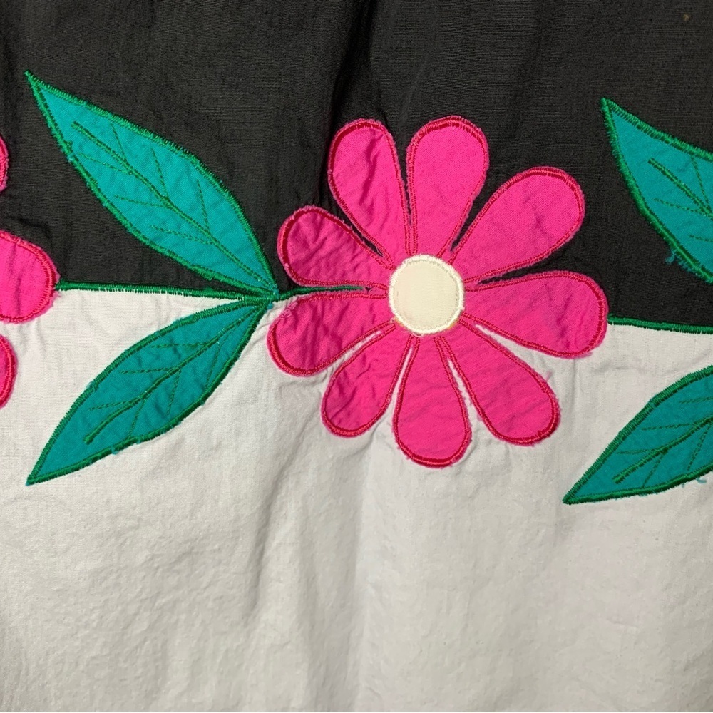 Vintage Handmade Pleated Floral House Dress/ Muumuu​ - Picture 9 of 14